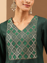 Women's Bottle Green Cotton Blend Yoke Design Straight Kurta Set
