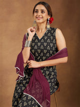 Women's Black Cotton Ethnic Motifs Printed Straight Kurta Set