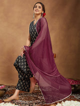 Women's Black Cotton Ethnic Motifs Printed Straight Kurta Set