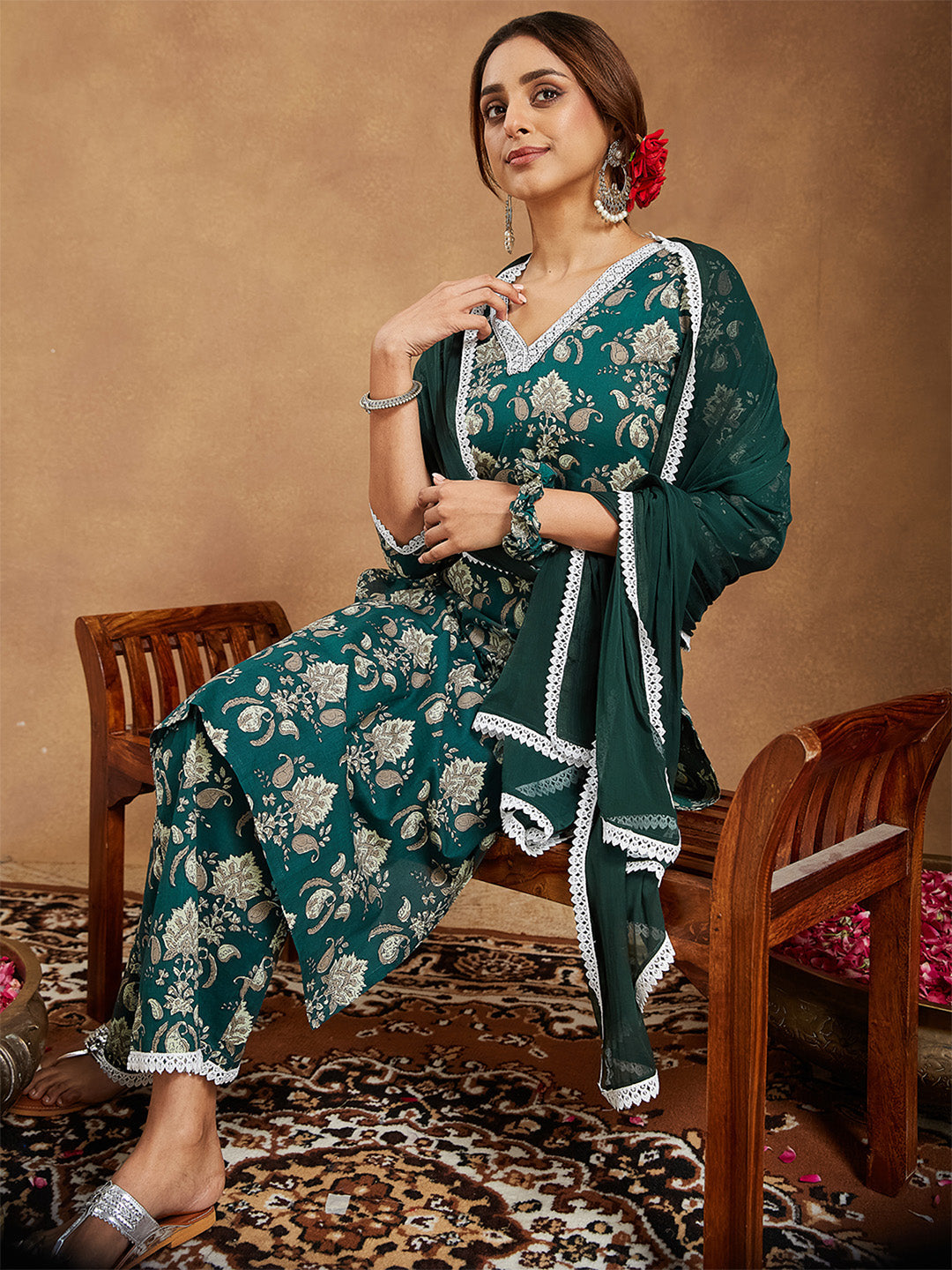 Women's Green Pure Cotton Paisley Printed Straight Kurta With Palazzo Set