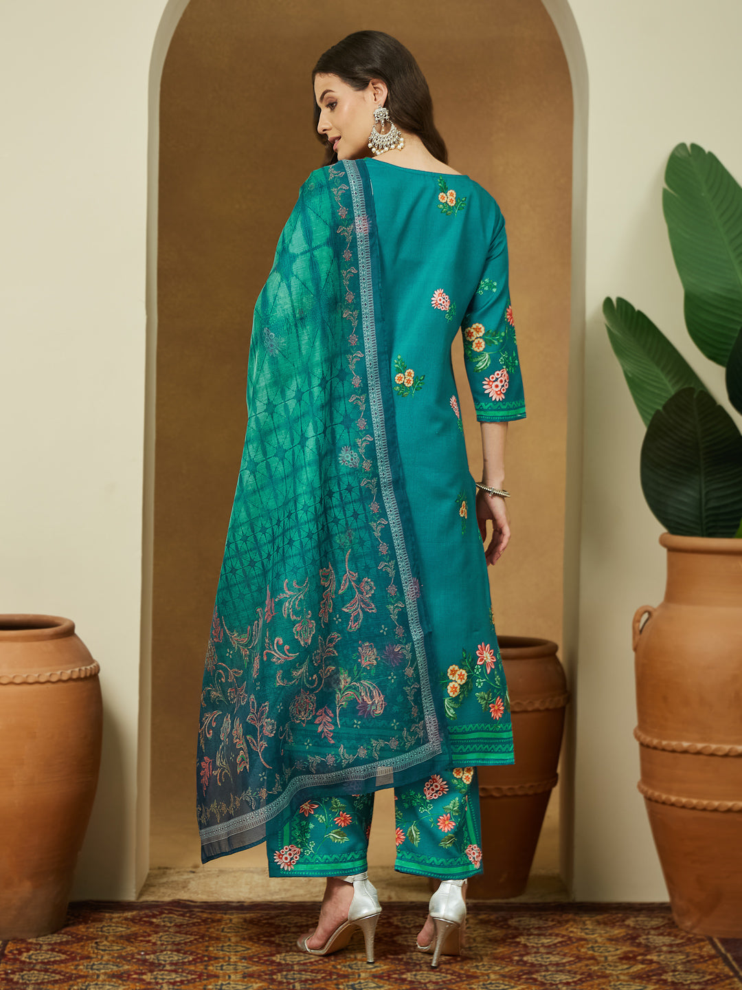 Women's Teal Blue Cotton Blend Floral Printed Straight Kurta Set