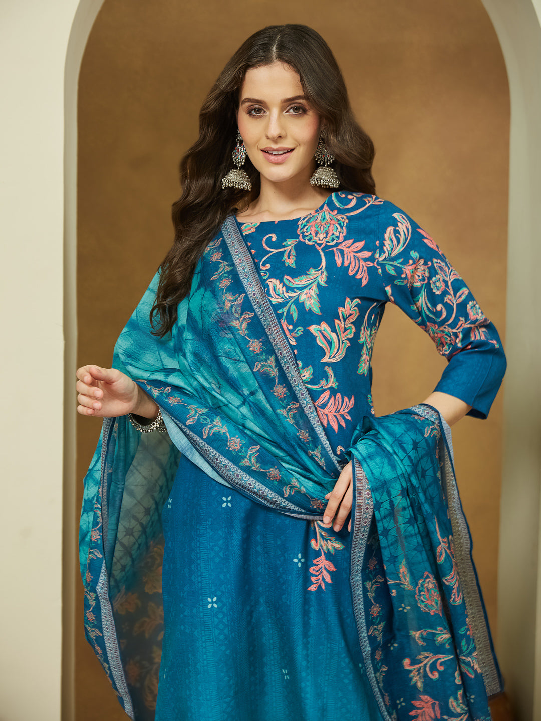 Women's Teal Blue Cotton Blend Floral Printed Straight Kurta Set