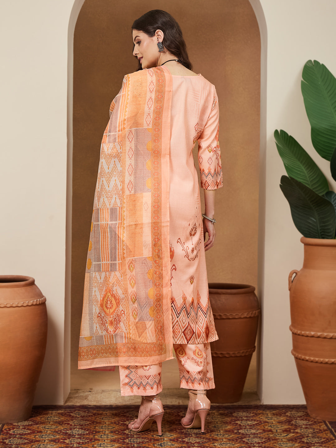 Women's Peach Cotton Blend Geometric Printed Straight Kurta Set