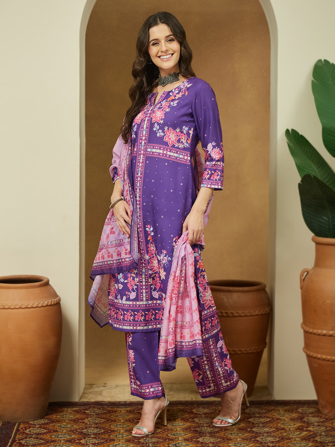 Women's Purple Cotton Blend Floral Printed Straight Kurta Set