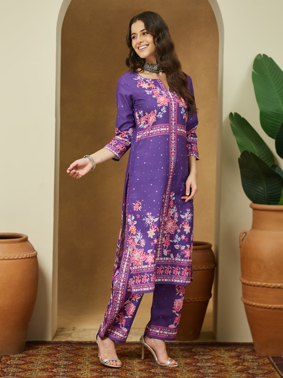 Women's Purple Cotton Blend Floral Printed Straight Kurta Set