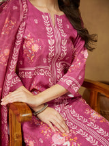 Women's Pink Cotton Blend Floral Printed Straight Kurta Set