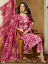 Women's Pink Cotton Blend Floral Printed Straight Kurta Set