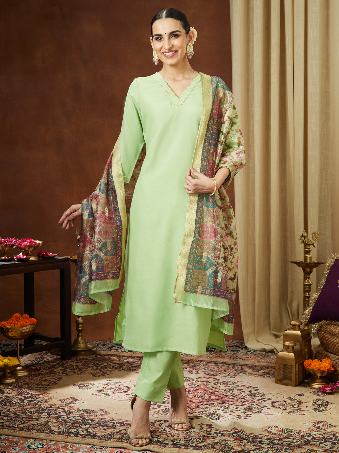 Women's Mint Green Cotton Blend Yoke Design Straight Kurta Set With Printed Jacquard Dupatta