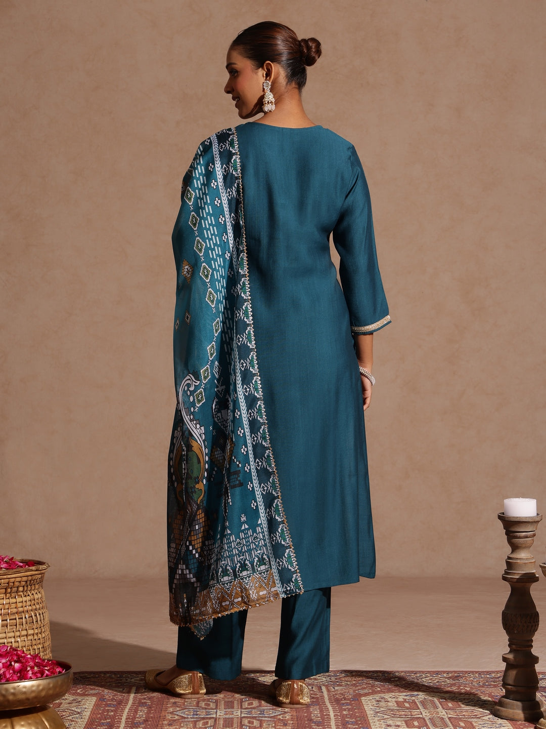 Women's Teal Blue Silk Blend Yoke Design Straight Kurta Set With Printed Jacquard Dupatta