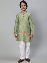 Green Embroidered Kurta - Elganza