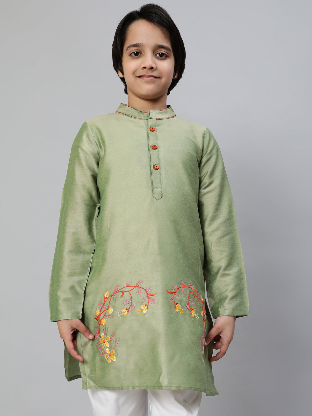 Green Embroidered Kurta - Elganza