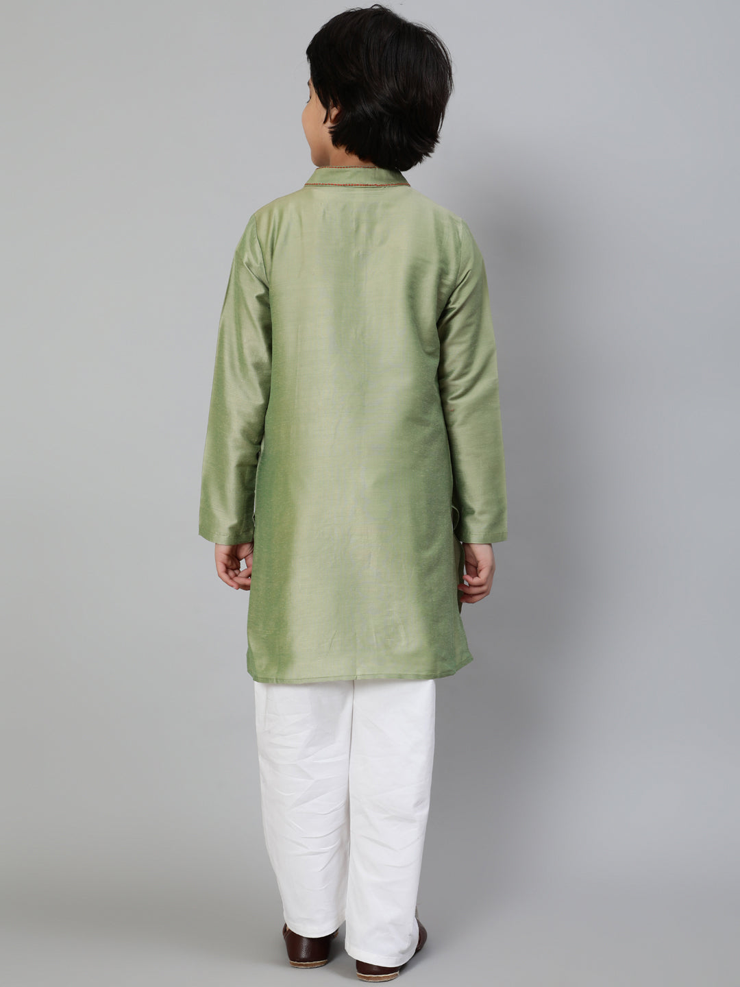 Green Embroidered Kurta - Elganza