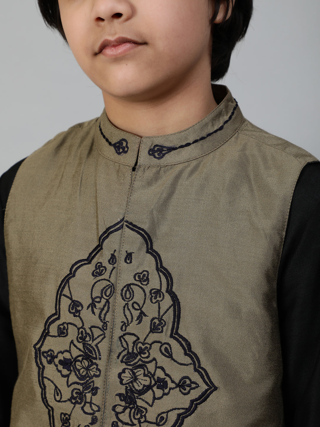 Black Embroidered Kurta Pant With Nehru Jacket - Elganza