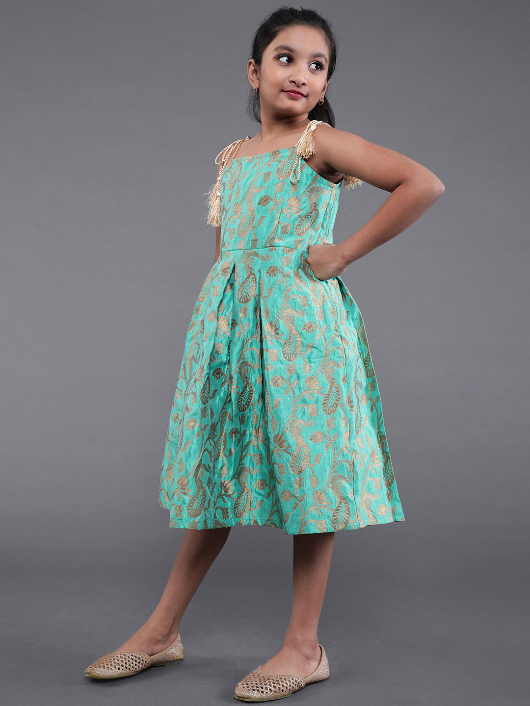 Green Brocade Floral Pattern Dress - Elganza