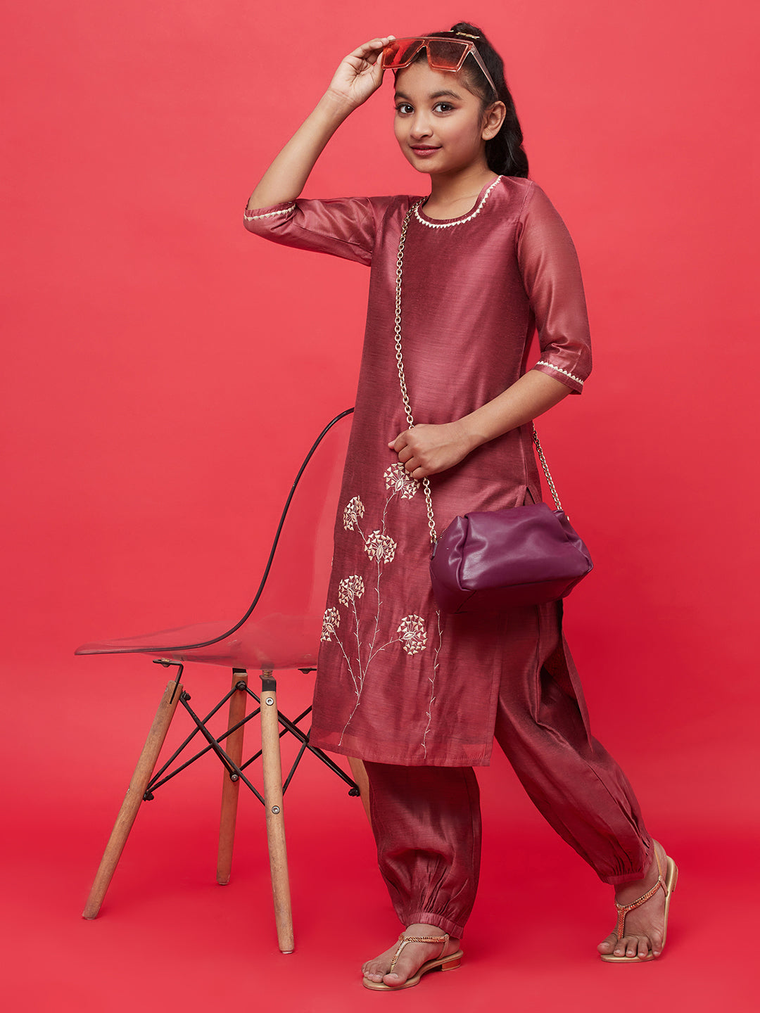 Brown Embroidered Kurta With Balloon Pant