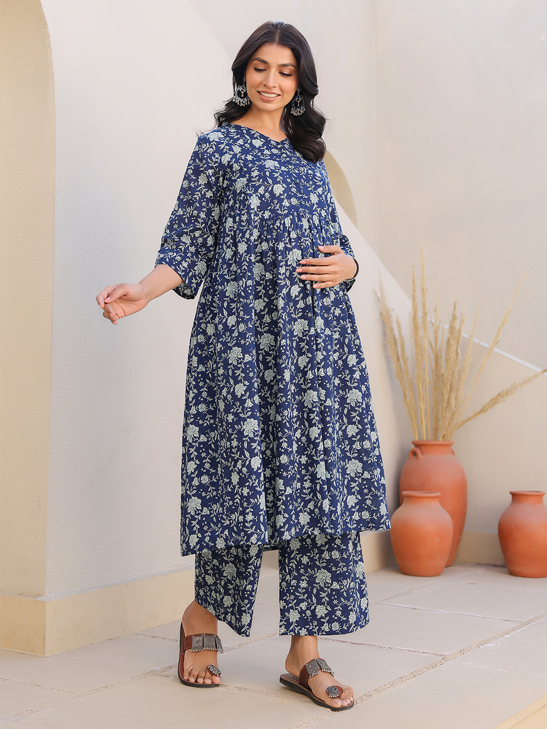 Indigo Pure Cotton Floral Printed Gathered Maternity Kurta Set