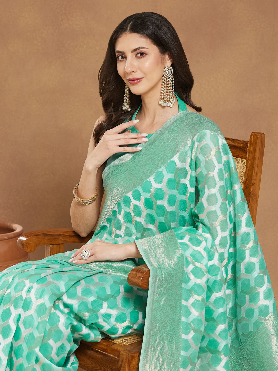 Women's Sea Green Linen Blend Geometric Woven Design Jacquard Saree with Blouse Piece