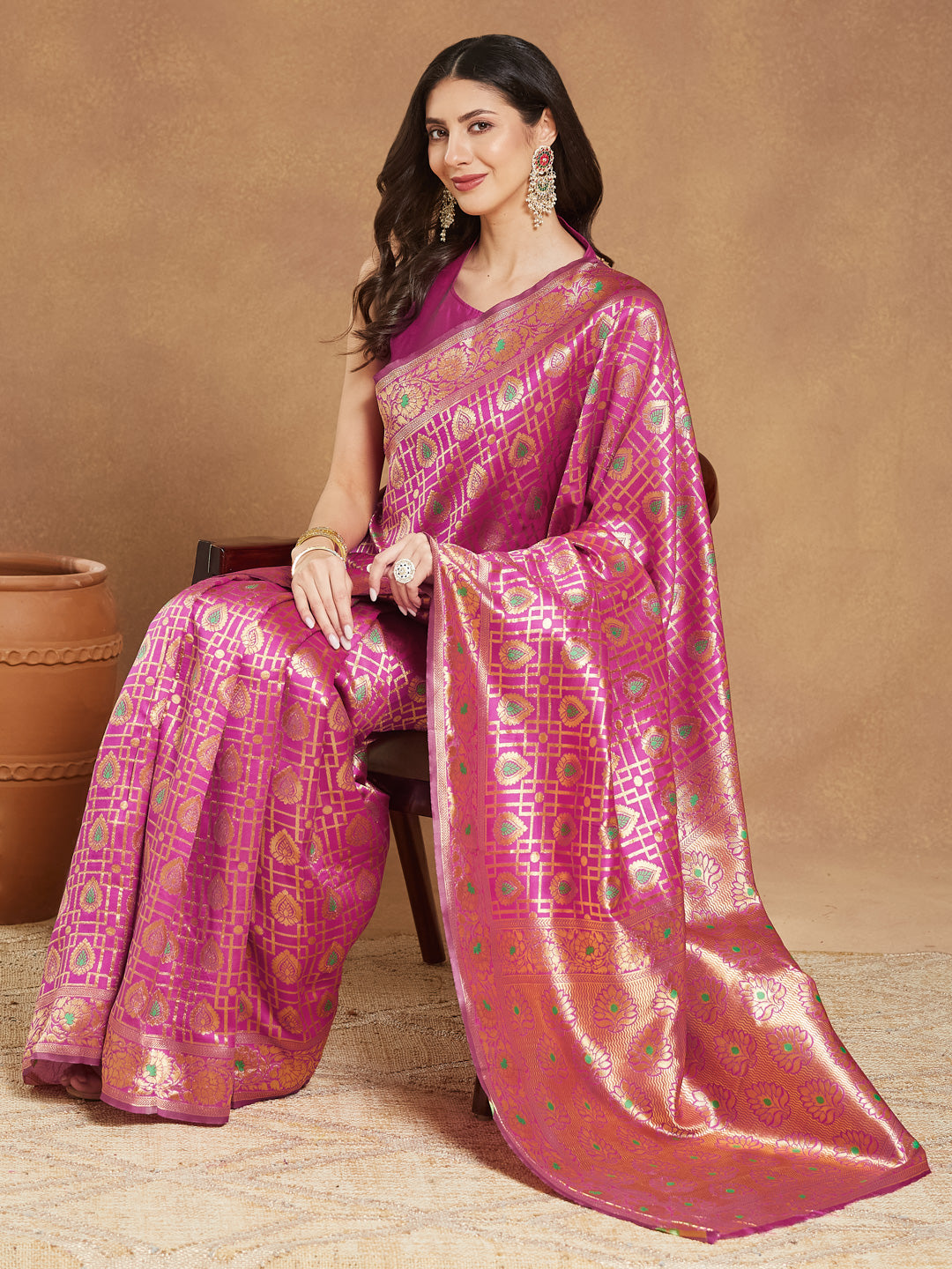 Women's Pink Silk Blend Ethnic Motifs Woven Design Jacquard Saree with Blouse Piece