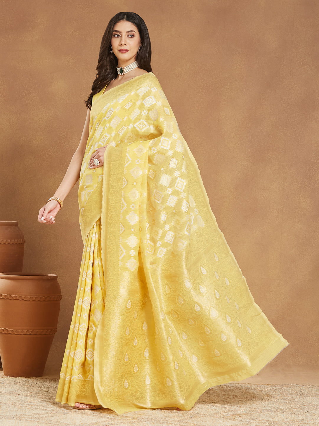 Women's Yellow Silk Blend Geometric Woven Design Jacquard Saree with Blouse Piece