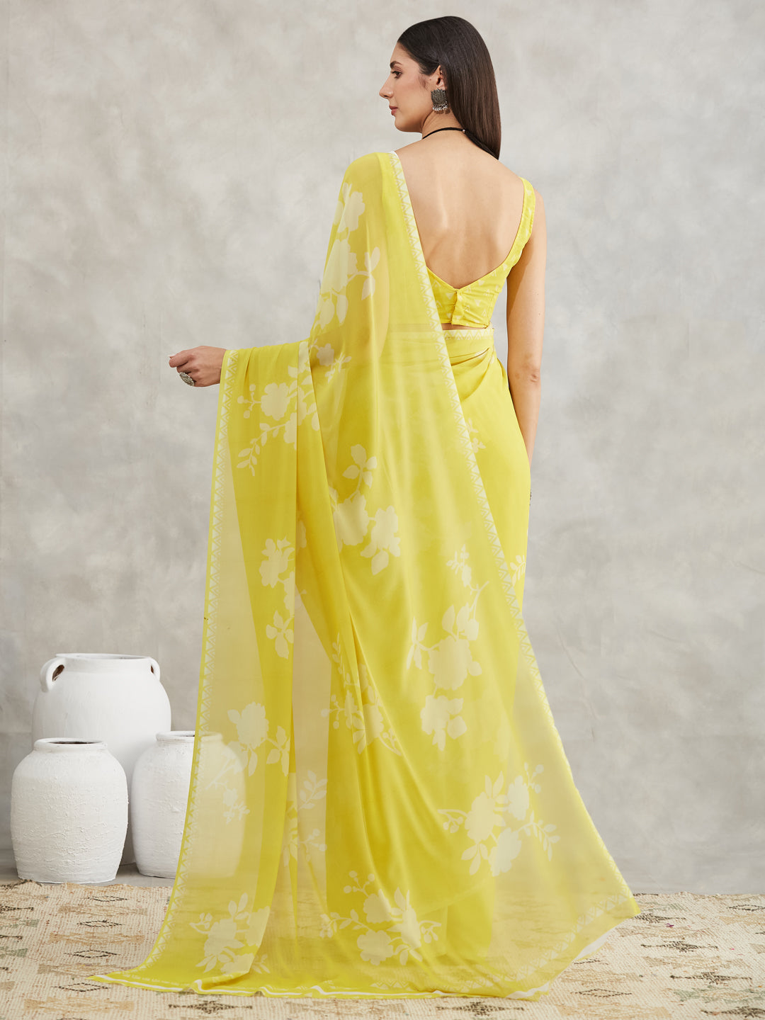 Women's Lime Yellow Georgette Floral Printed Printed Saree with Blouse Piece