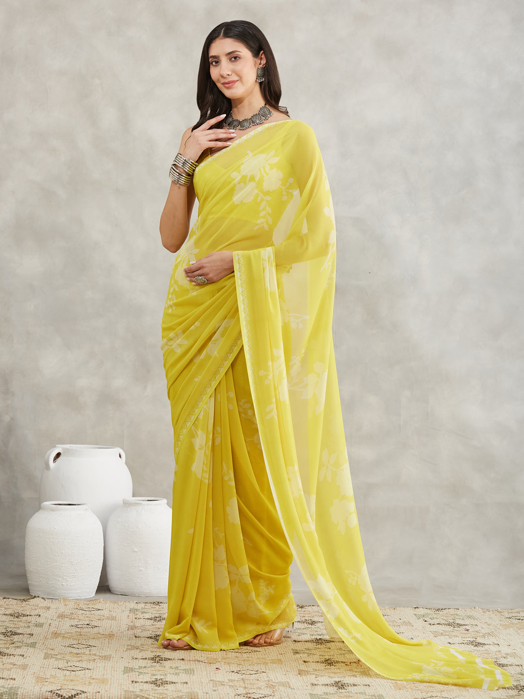Women's Lime Yellow Georgette Floral Printed Printed Saree with Blouse Piece