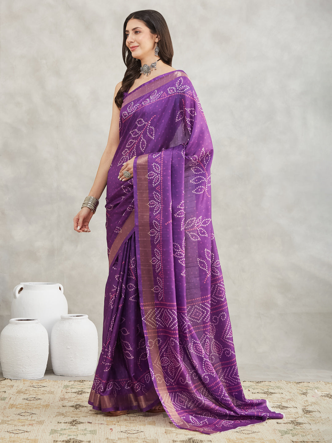 Women's Purple Silk Blend Bandhani Printed Printed Saree with Blouse Piece