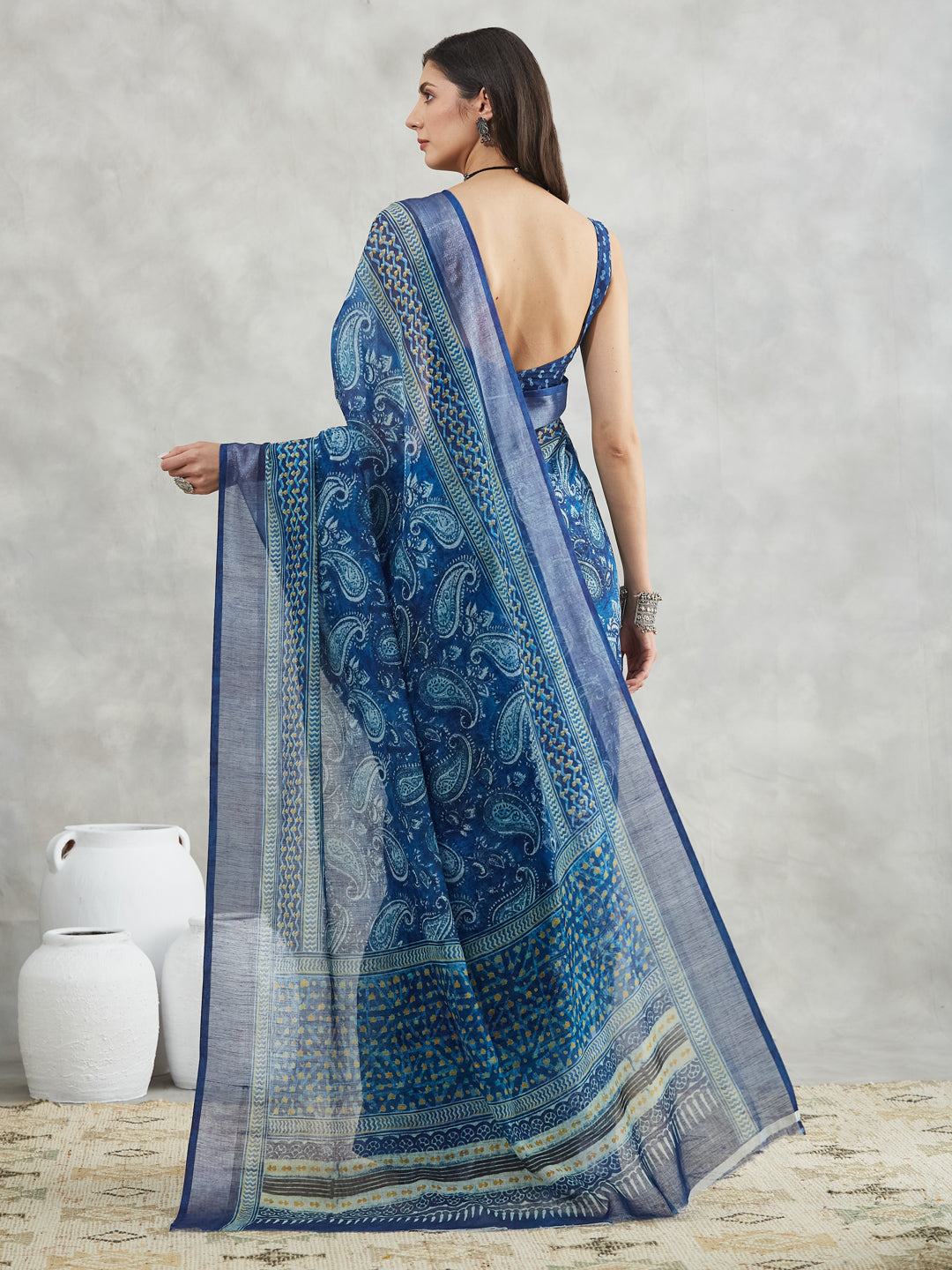Women's Blue Linen Blend Paisley Printed Printed Saree with Blouse Piece