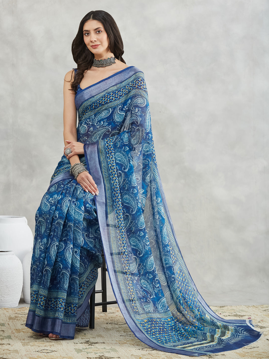 Women's Blue Linen Blend Paisley Printed Printed Saree with Blouse Piece