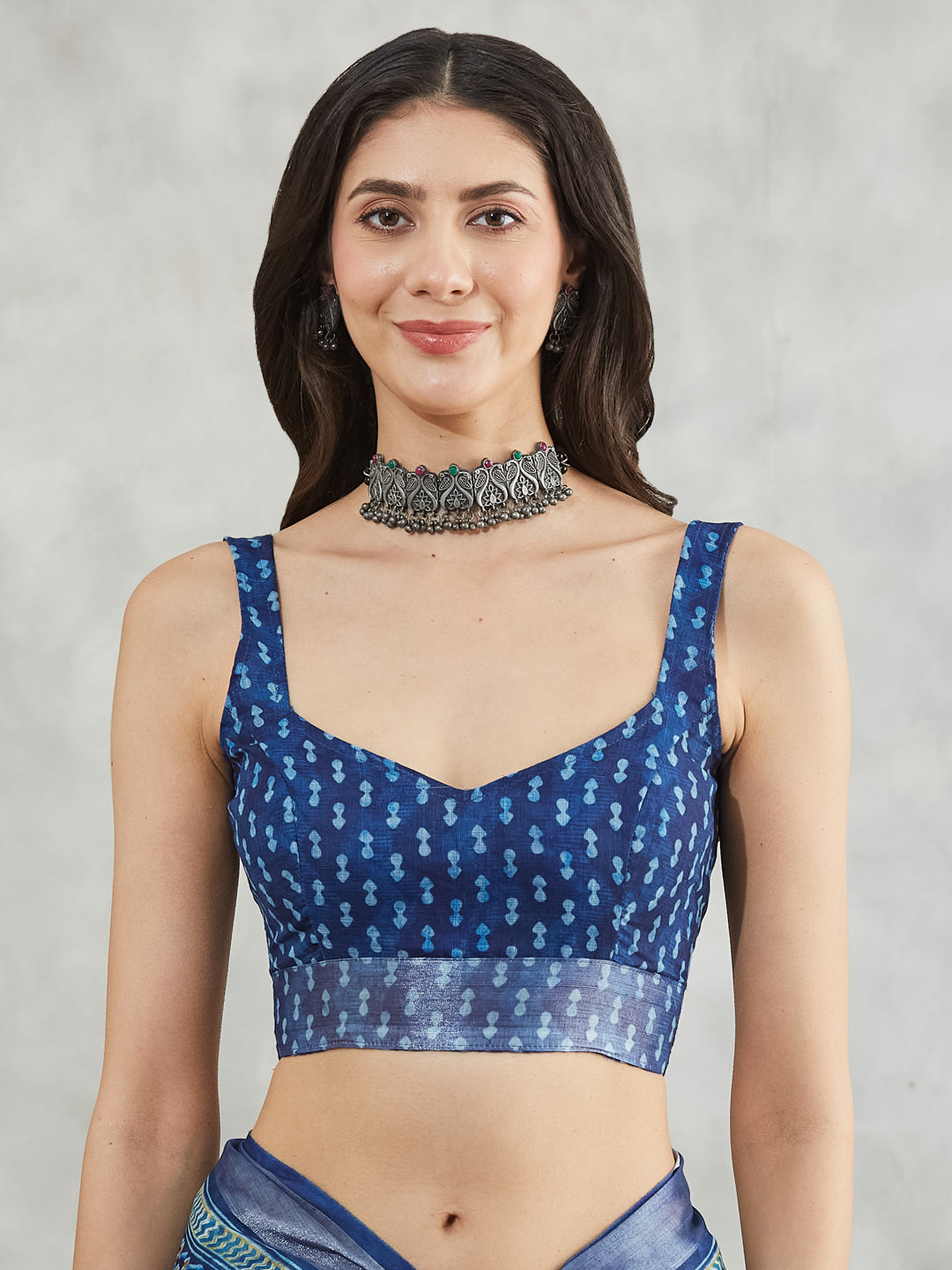 Women's Blue Linen Blend Paisley Printed Printed Saree with Blouse Piece