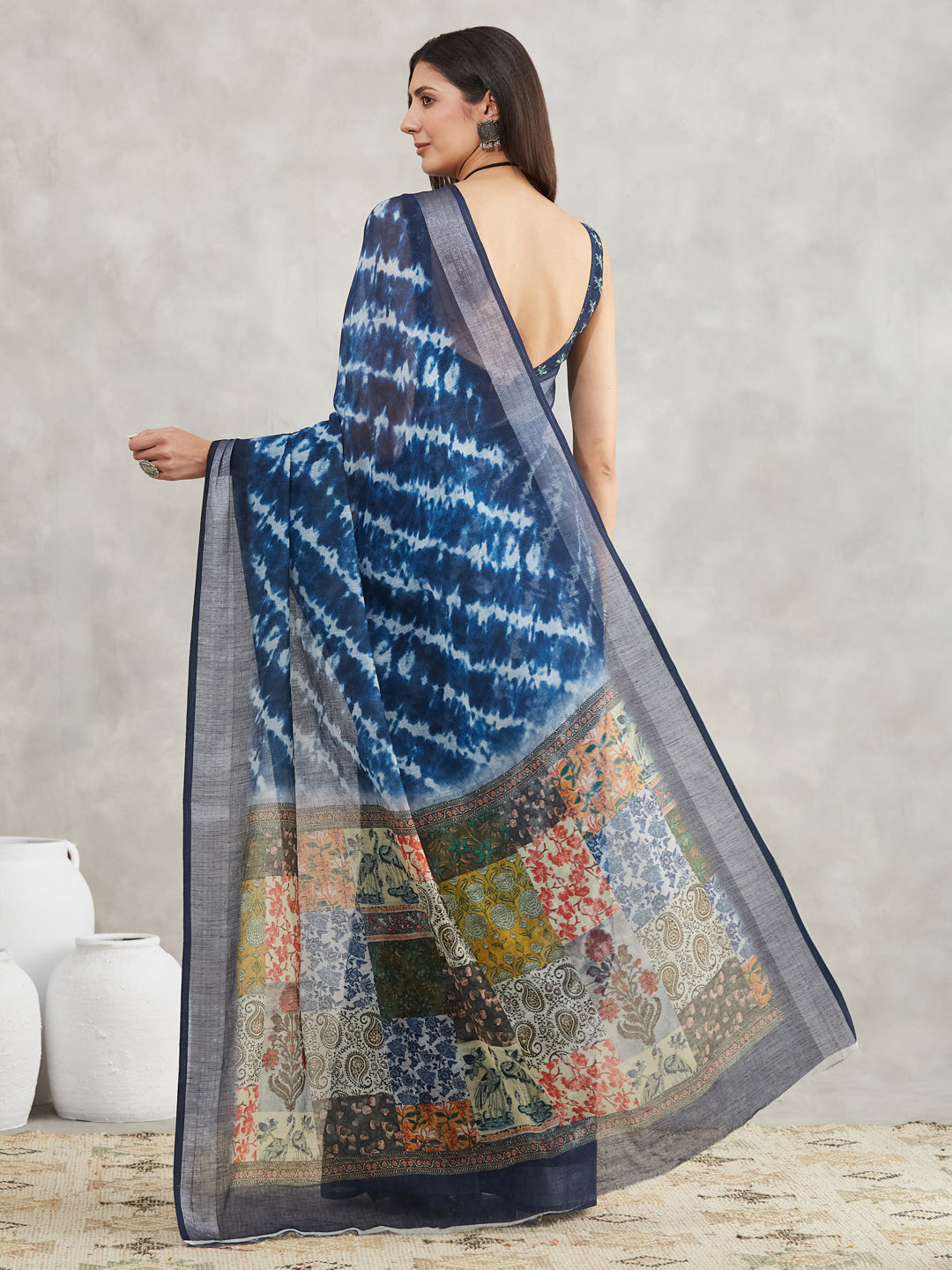Women's Indigo Linen Blend Tie & Dye Printed Printed Saree with Blouse Piece