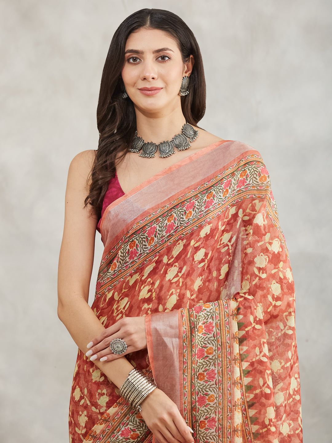 Women's Rust Linen Blend Batik Printed Printed Saree with Blouse Piece