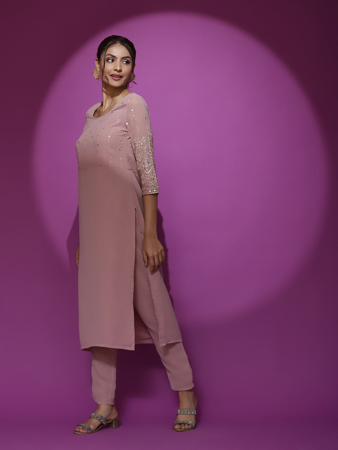 Pink Embroidered Kurta - Elganza