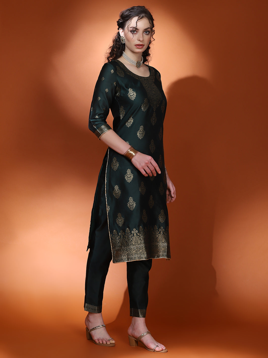 Dark Green Jacquard Kurta Pant With Dupatta - Elganza