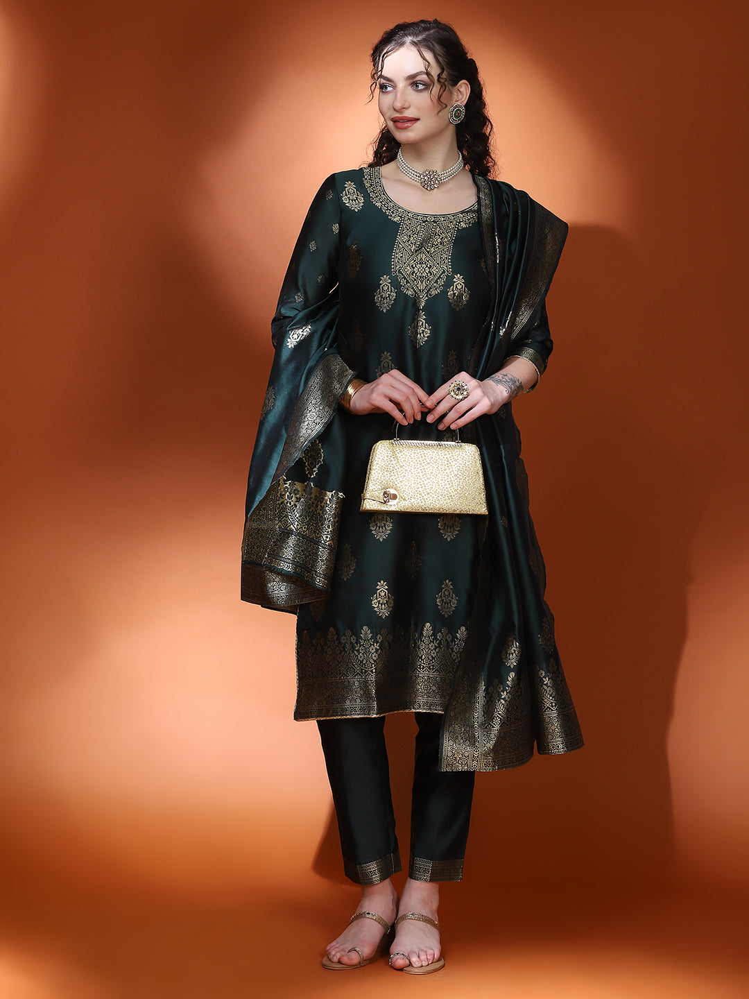 Dark Green Jacquard Kurta Pant With Dupatta - Elganza