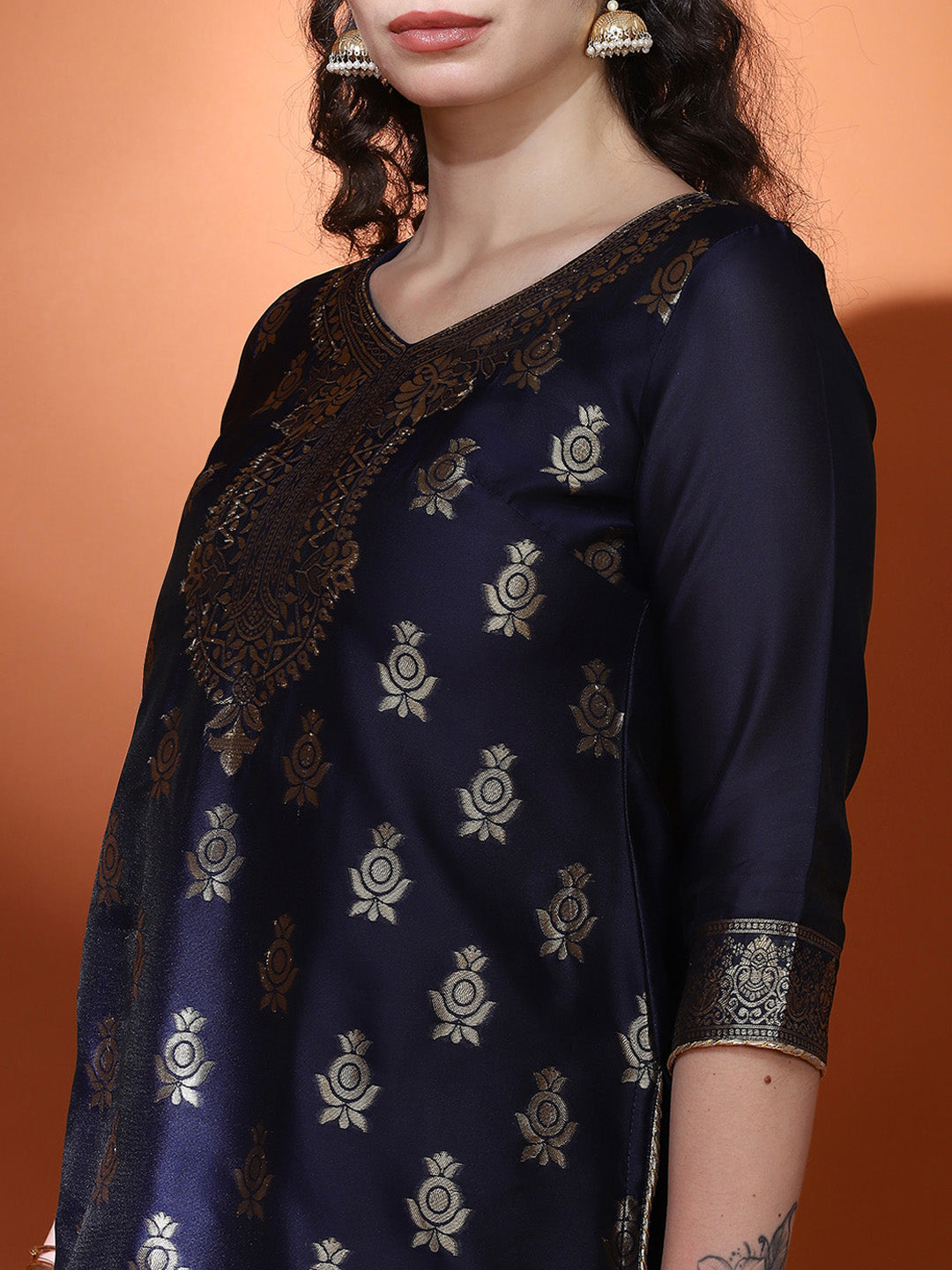 Navy Blue Jacquard Kurta Pant With Dupatta - Elganza