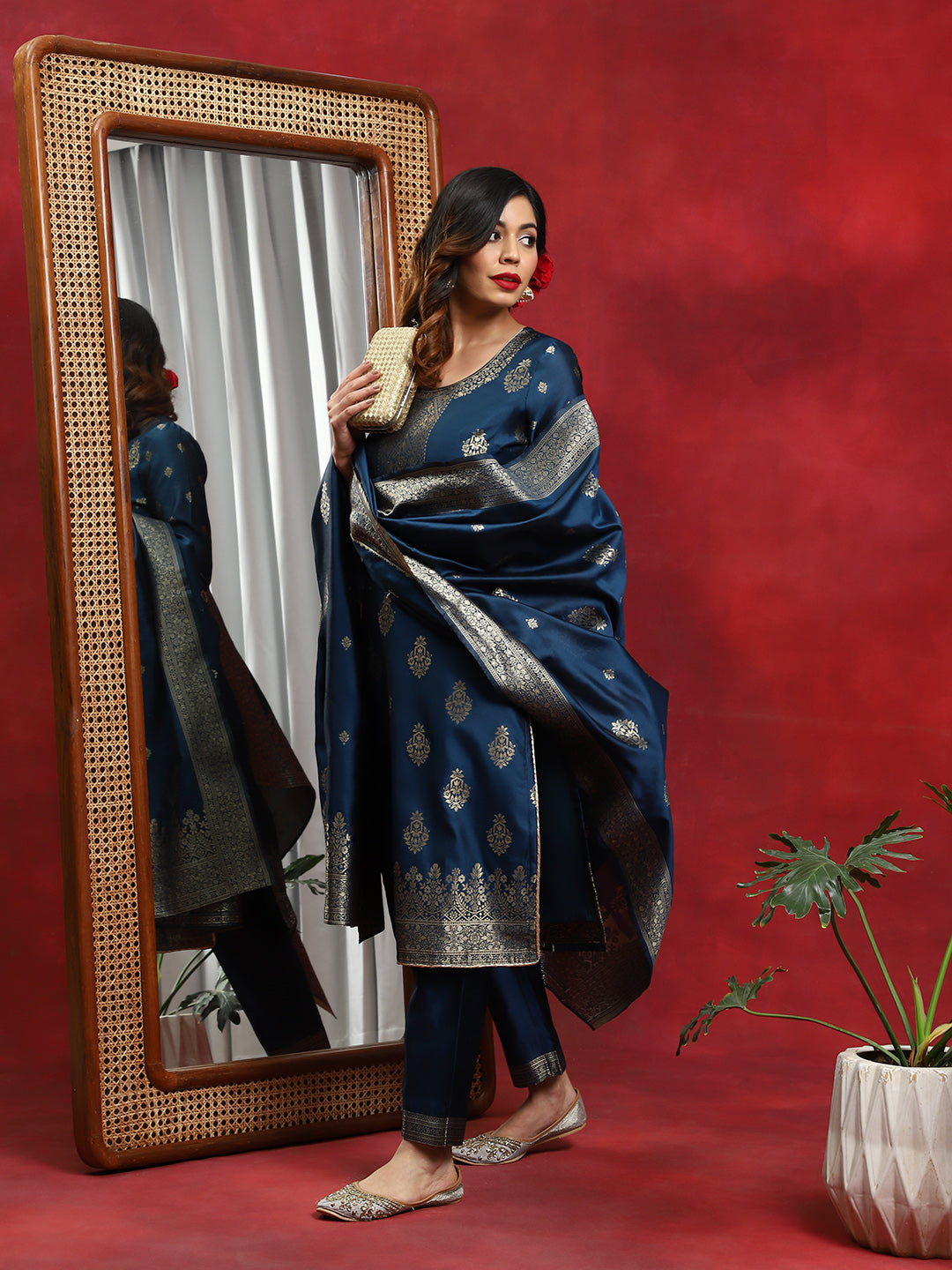 Blue Woven Designed Kurta Pant With Dupatta - Elganza