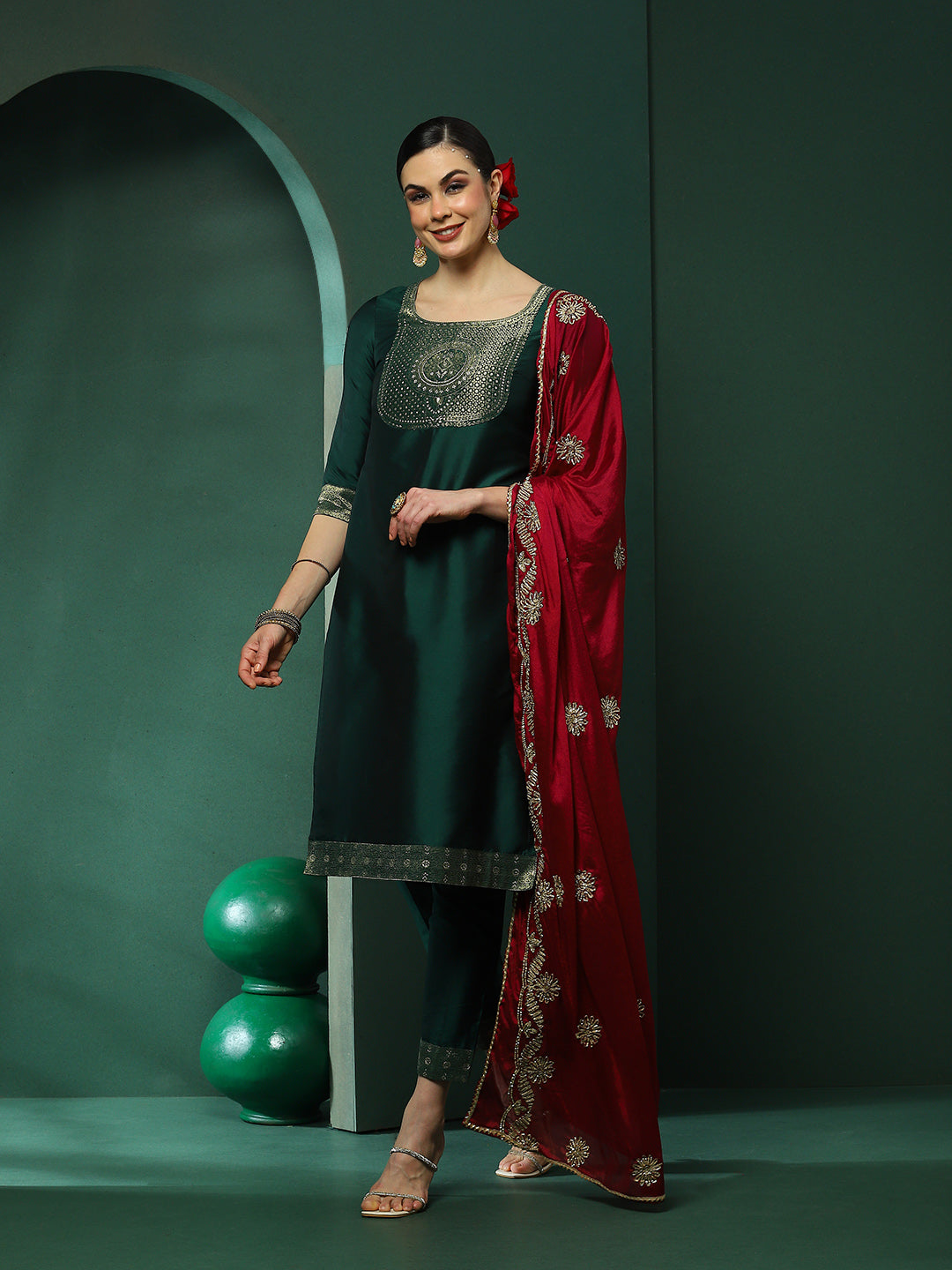 Green Kurta Pant With Gota Work Dupatta - Elganza
