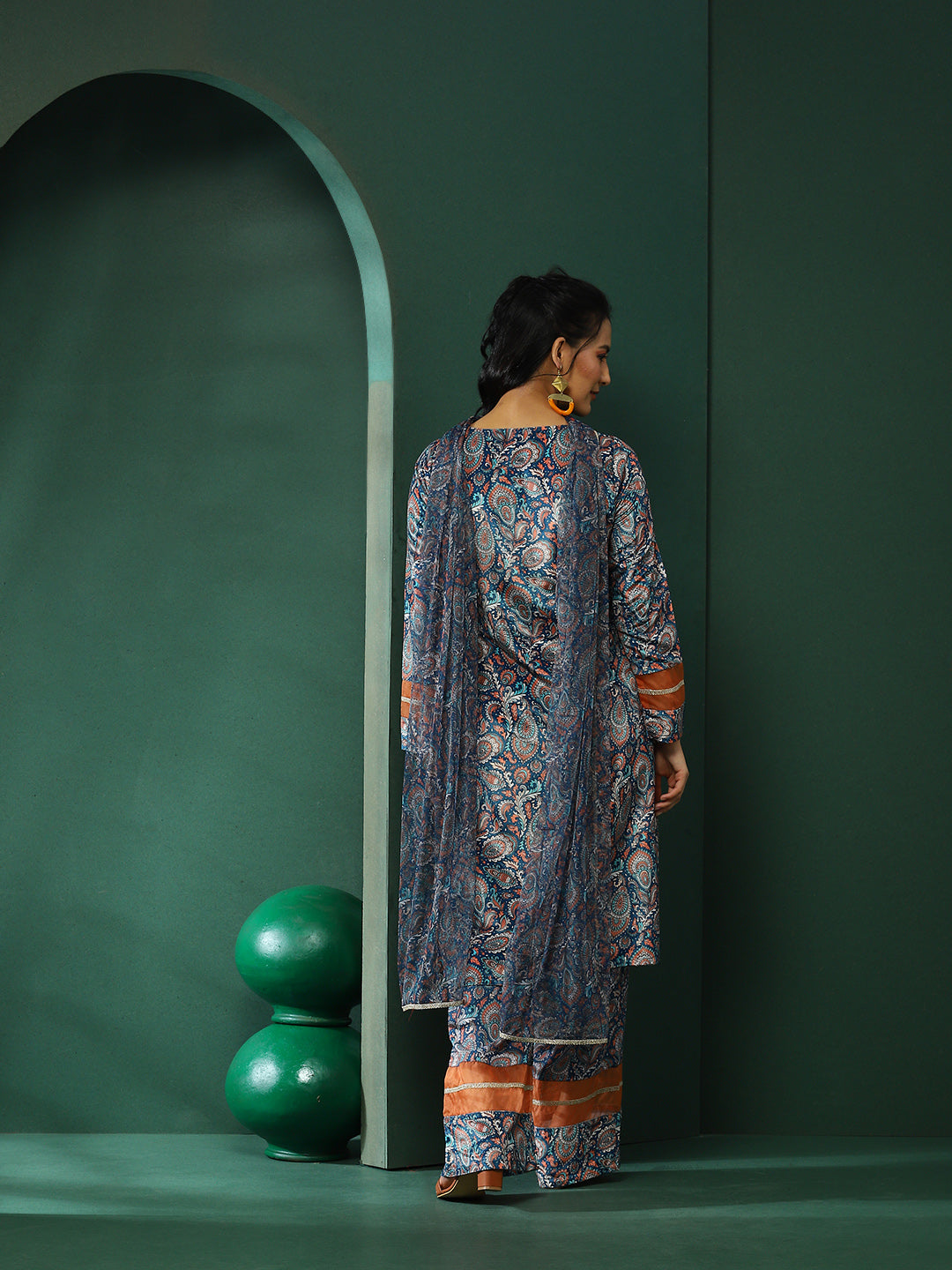 Blue Persian Motif Suit Set with Dupatta - Elganza
