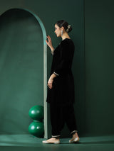 Black Kurta With Pakistani Salwar - Elganza