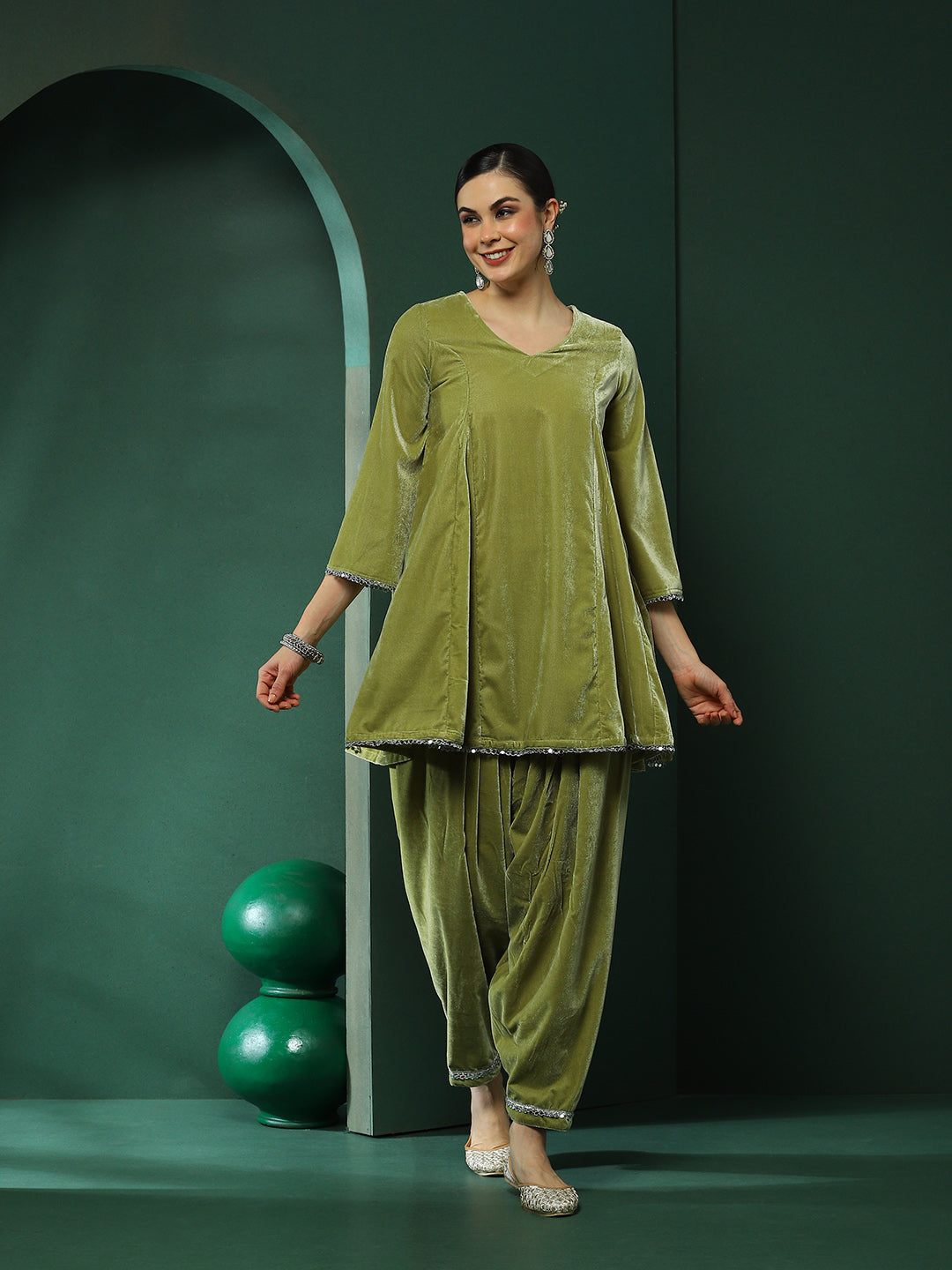 Green Lace Detailed Flared Co-Ords Set - Elganza