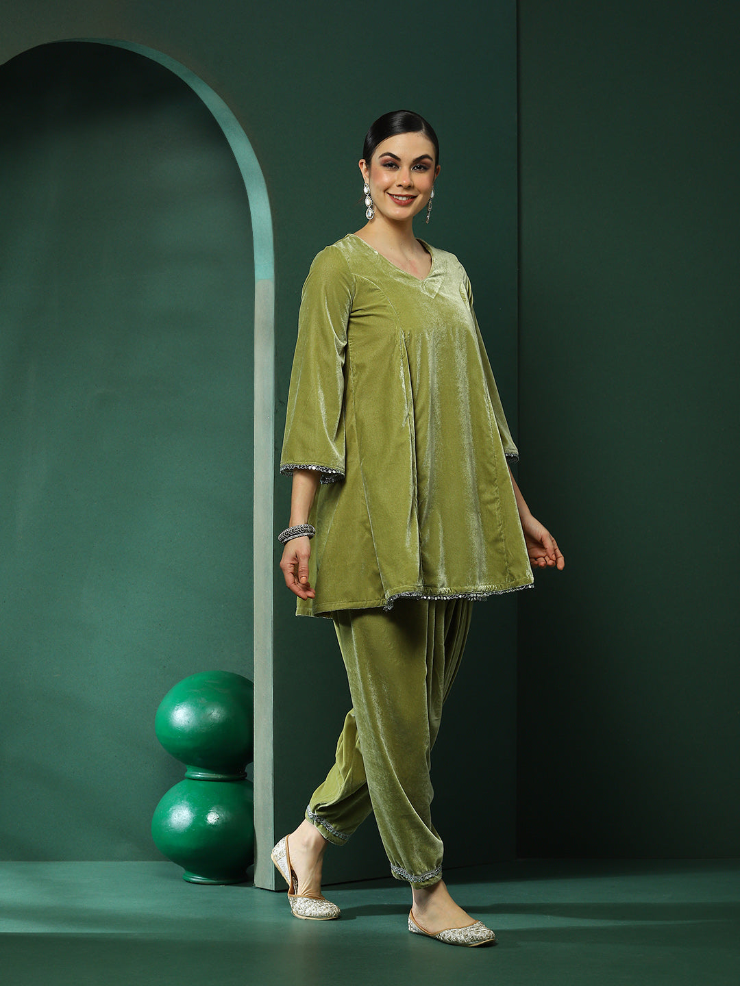 Green Lace Detailed Flared Co-Ords Set - Elganza