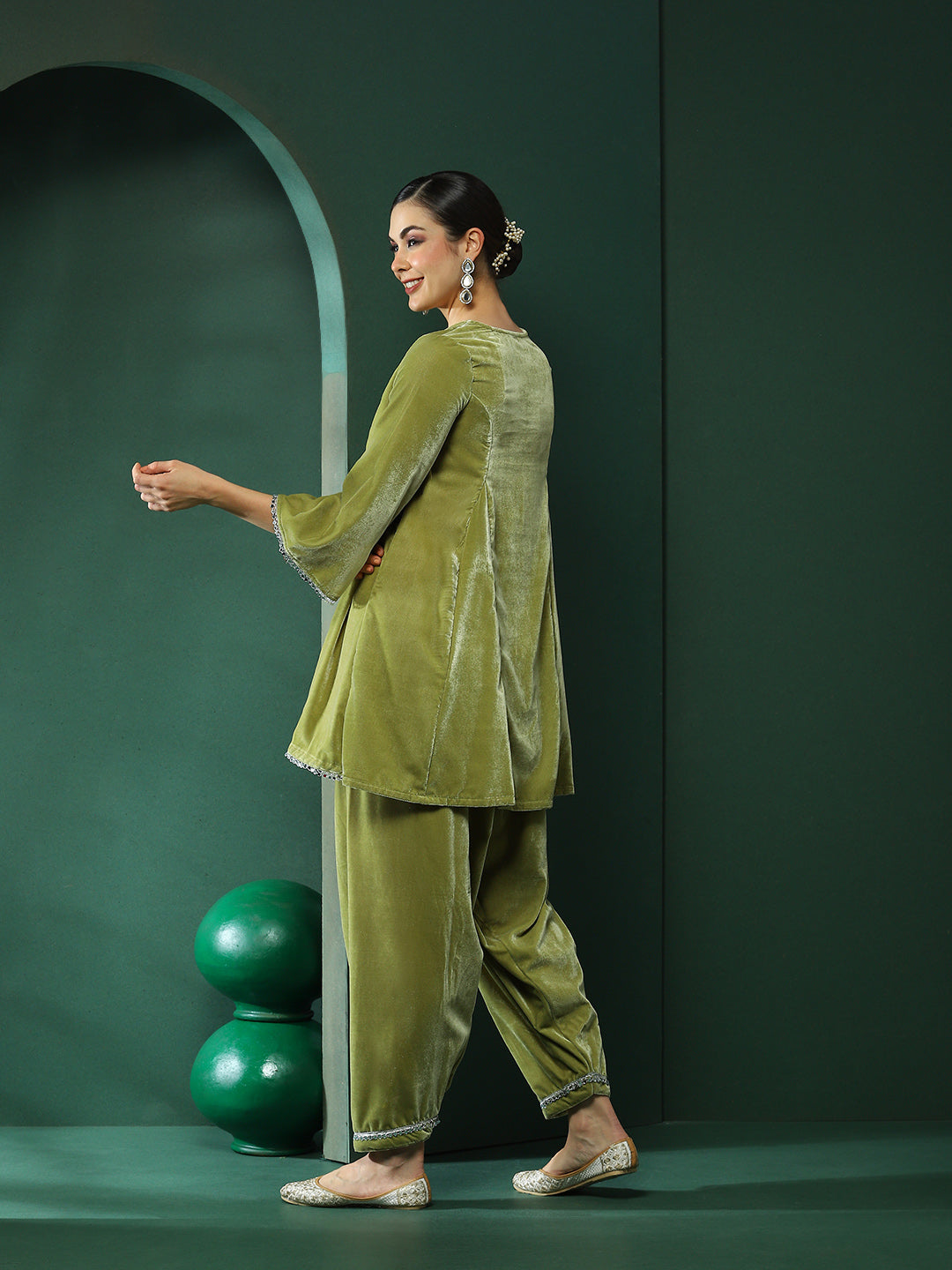 Green Lace Detailed Flared Co-Ords Set - Elganza