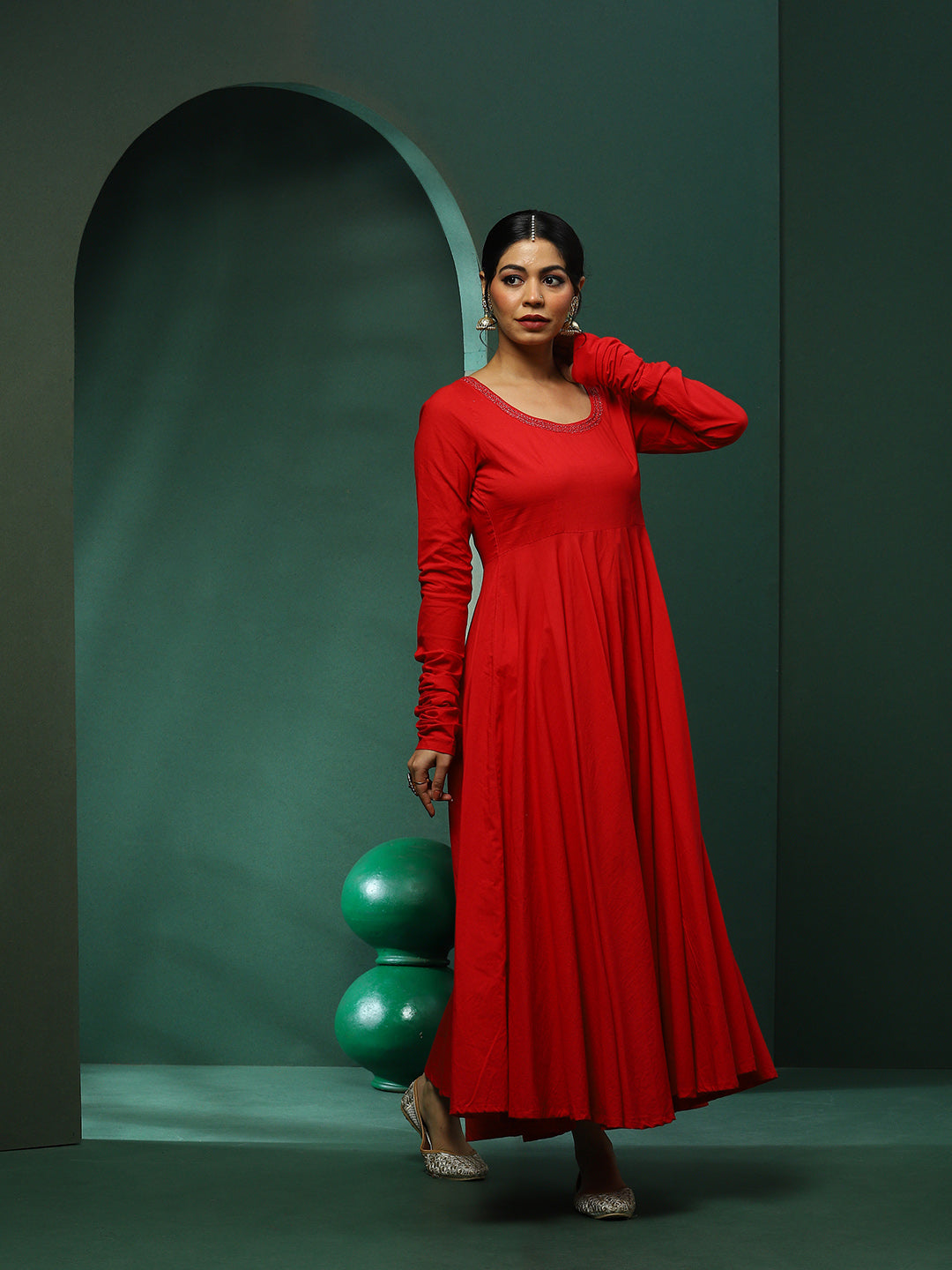Red Anarkali Pant With Embellished Dupatta - Elganza