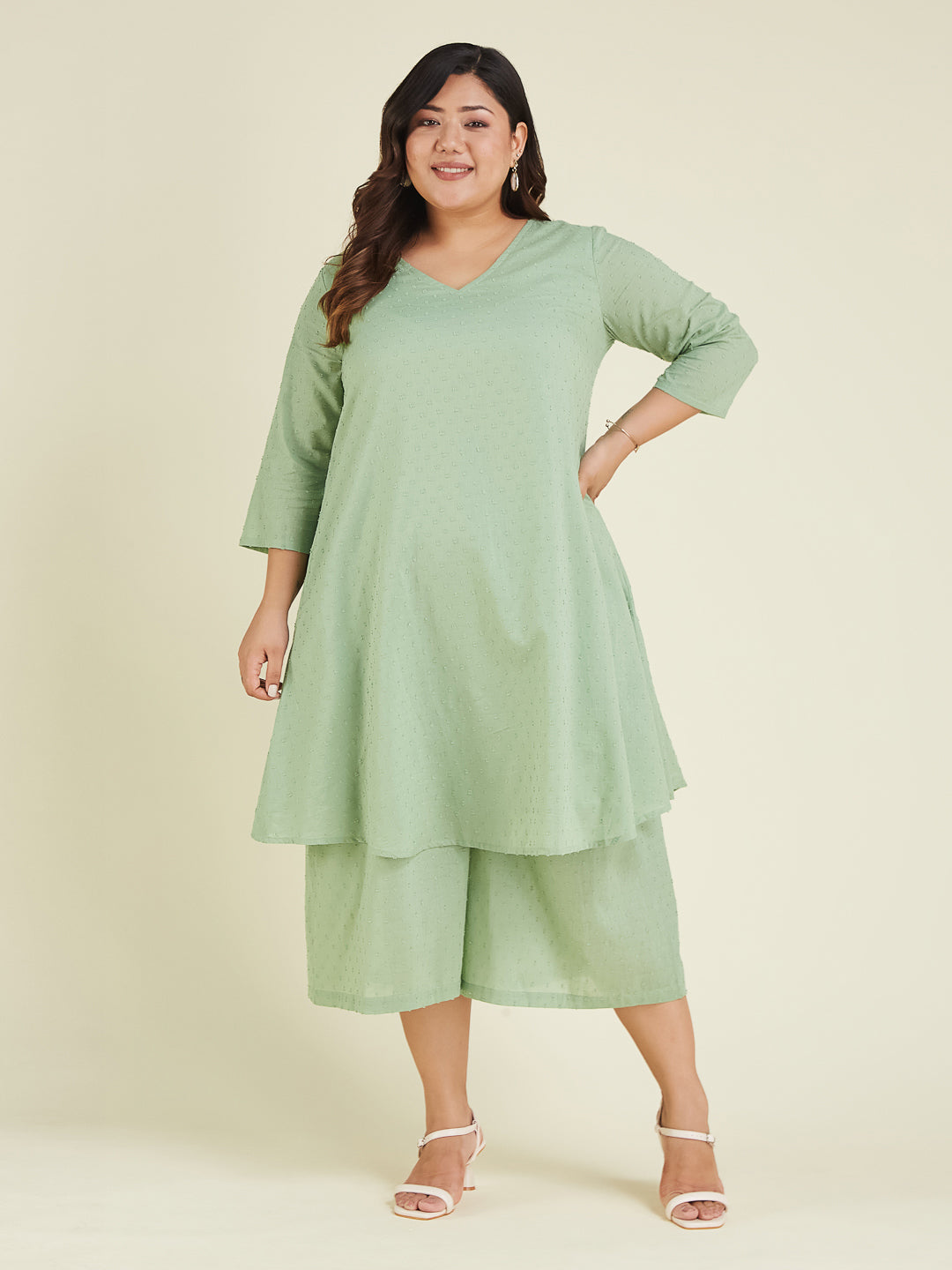 Women's Plus Size Green Dobby Pure Cotton Solid A-line Kurta Set