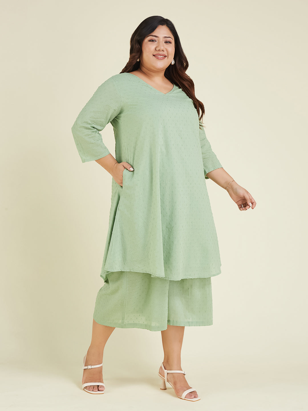 Women's Plus Size Green Dobby Pure Cotton Solid A-line Kurta Set