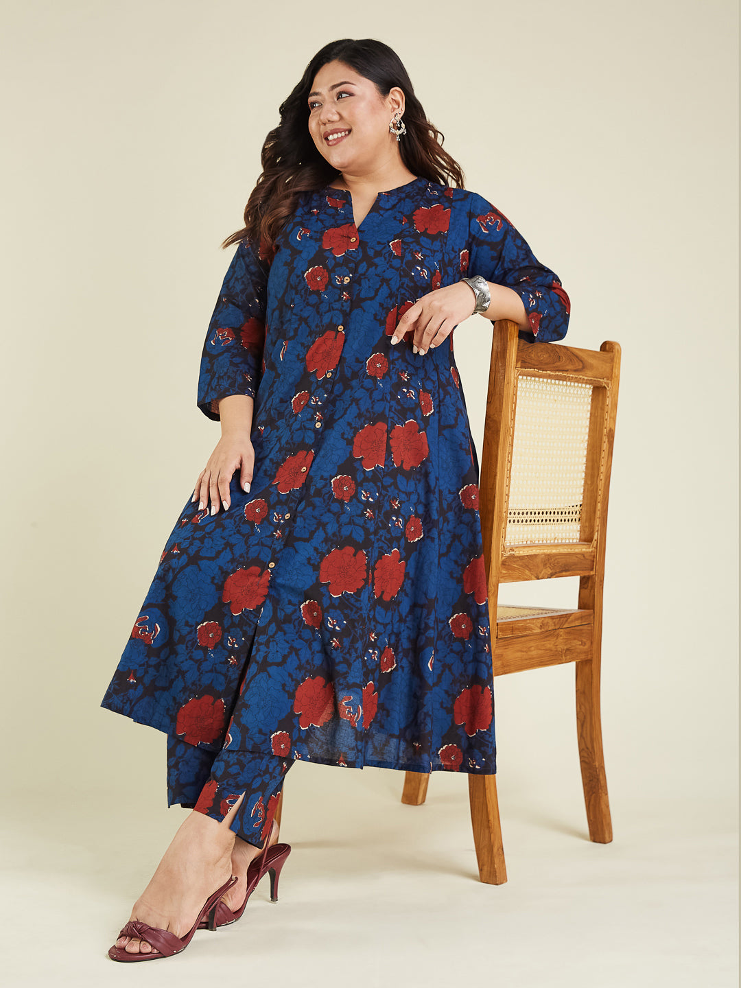 Women's Plus Size Navy Blue Pure Cotton Floral Printed A-line Kurta Pant Set