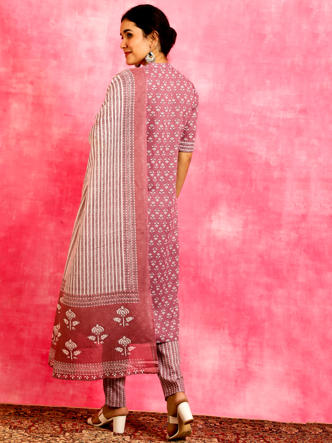 Pink Ethnic Motifs Kurta Pant With Dupatta - Elganza