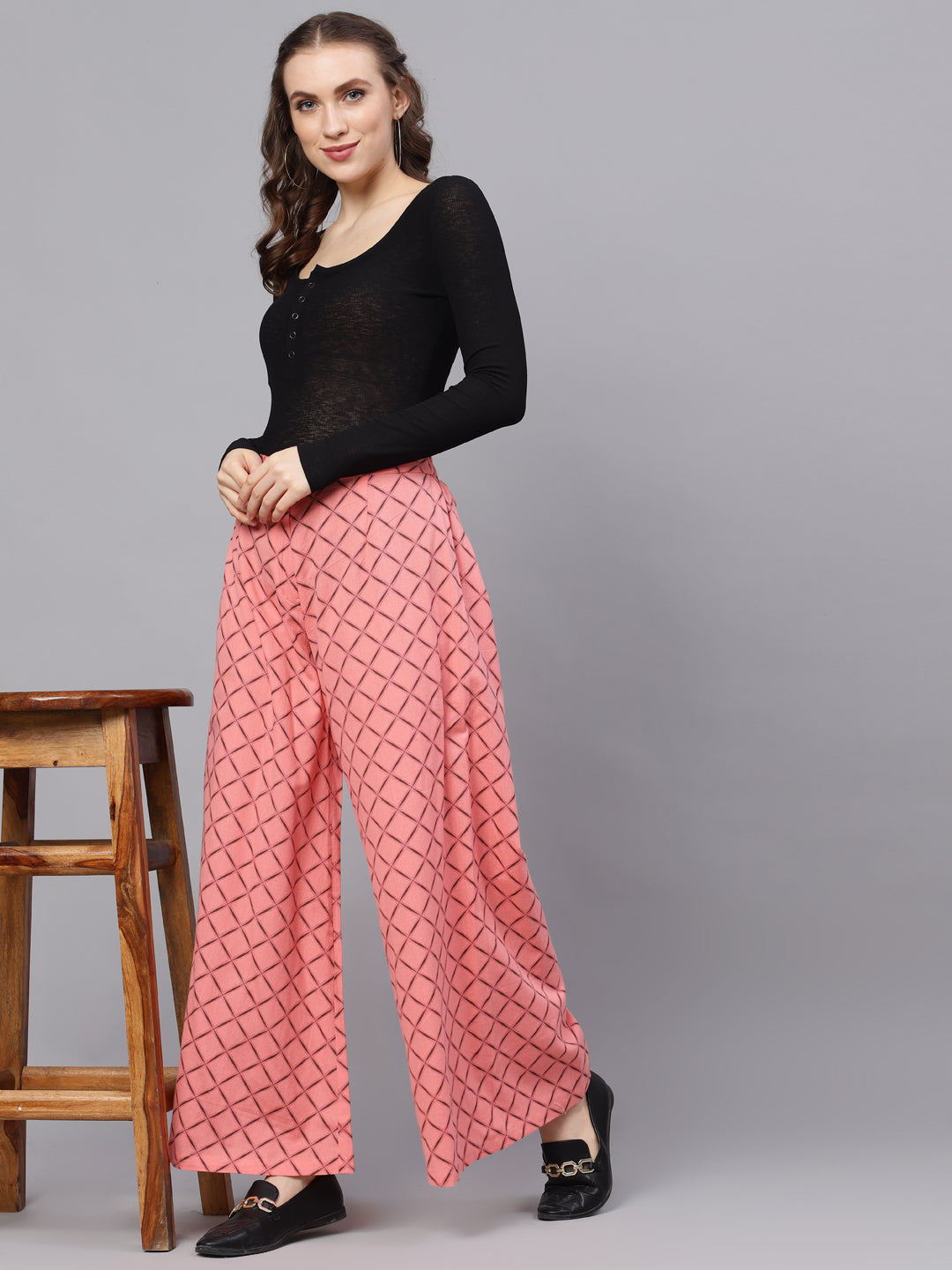 Pink Geometric Print Relaxed Fit Palazzo - Elganza