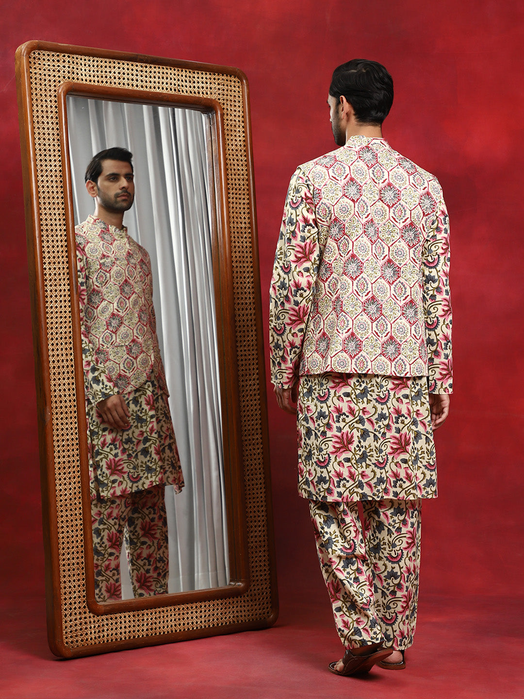 Cream Floral Print Kurta Pyjama With Nehru Jacket