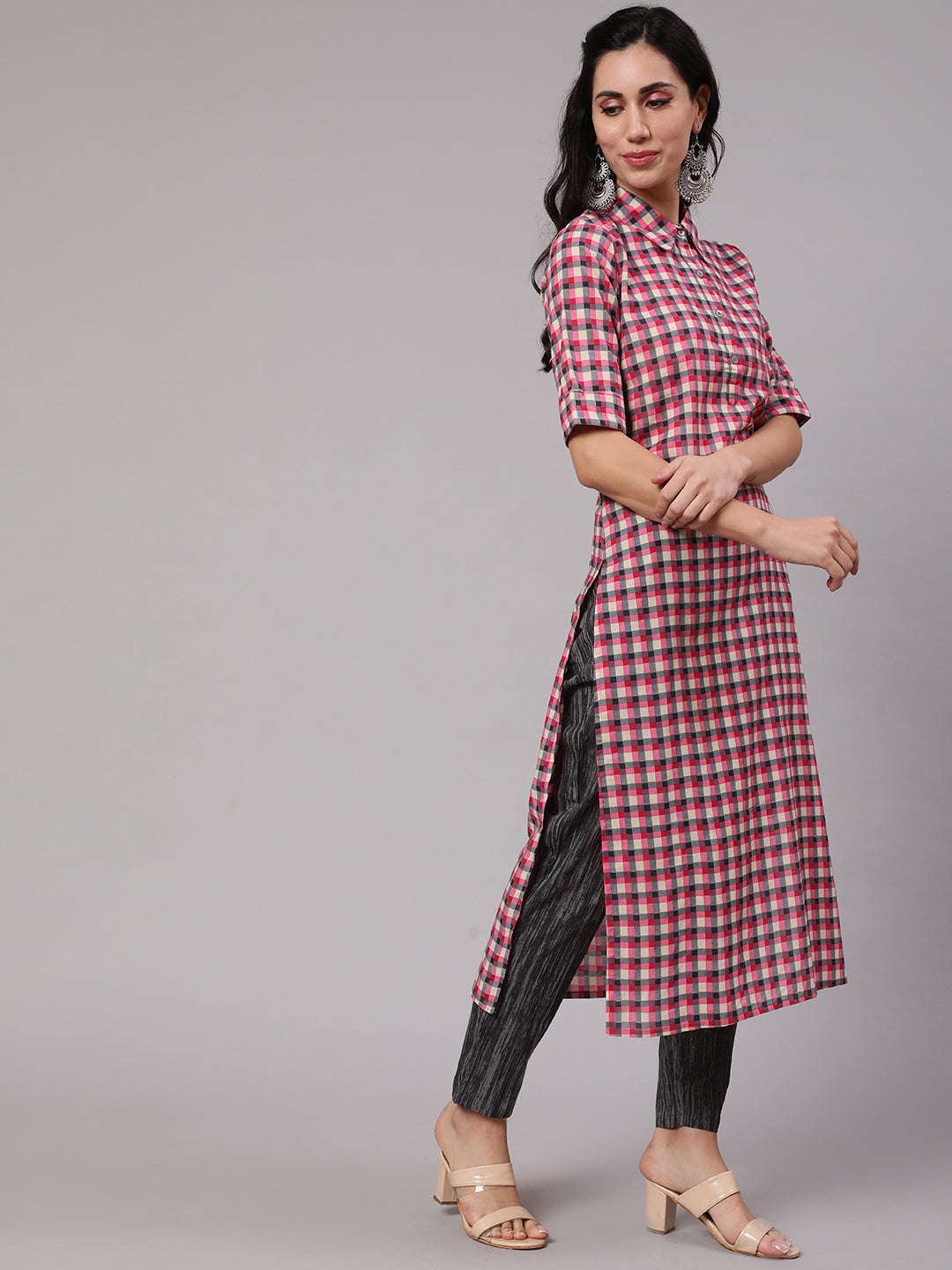 Pink & Grey Checked Kurta With Pant - Elganza